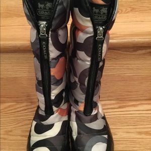 Coach snow boots
